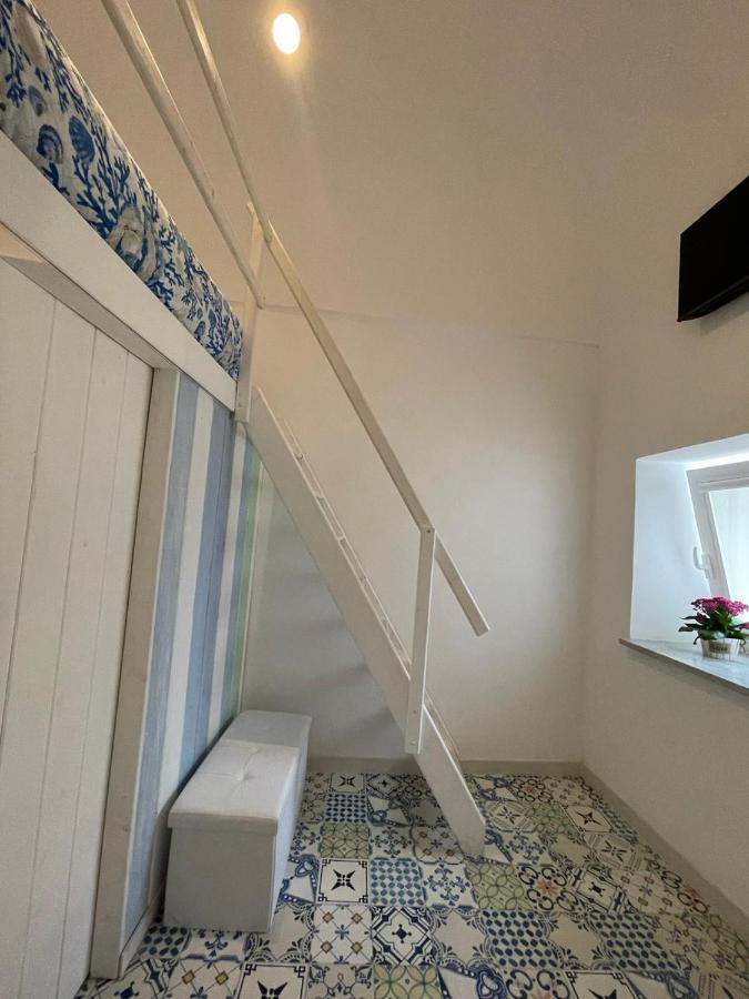 Petit Maison Jeranto Nerano Extérieur photo